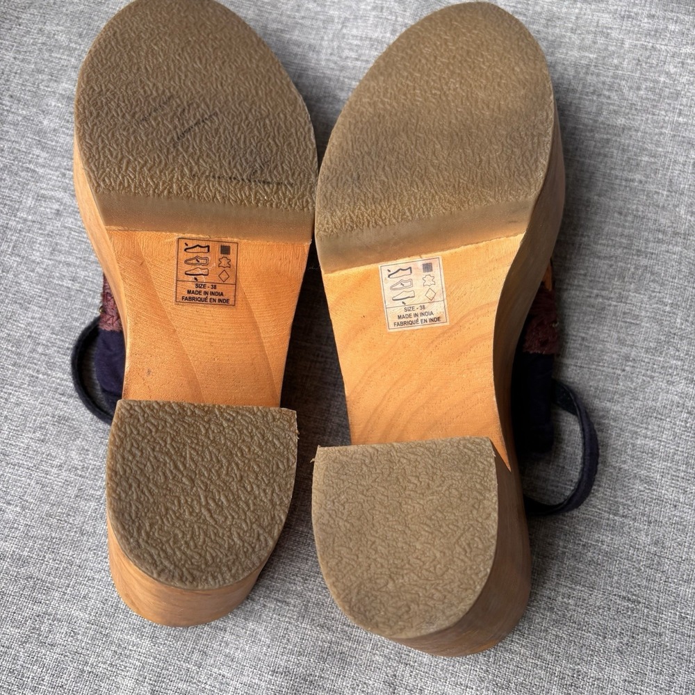 Free People 38/8 Cosmic Storm Navy Embroidered‎ Beaded Wooden Platform Clogs - Picture 10 of 15